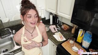 Shrooms Q - Slut Sis