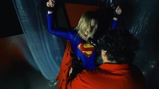Supergirl Powerless