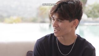 A Young Lucky Fan -, Adira Allure