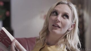 Mona Wales Horny Stepmom | PornMedium.com