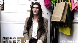 Shoplyfter - Spoiled Thief - Fiona Frost | PornMedium.com