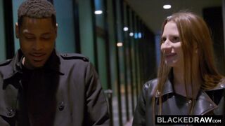 BLACKEDRAW BBC-hungry Babe Has The Best First Date Ever - Stella Flex