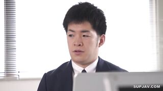 On A Stormy Night, I'm Trapped In The Office With My Female Boss, Juri Yamaguchi