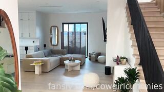 Lana Smalls - Slutty Client Fucks In Moving Truck While On The Job