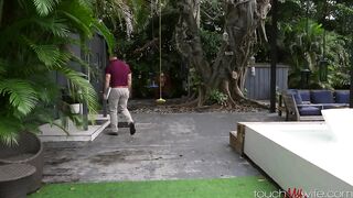 Horny Wife + Hot Host = Fun Vacay! in HD - Aleksa Mink