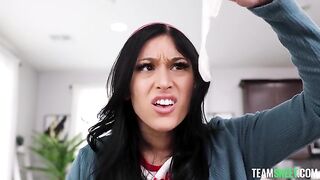 She Wants to Get Pregnant, So Her Stepbro’s Seed Should Do