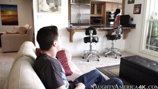 My Friend's Hot Mom [4K Porn] - Kendra Lust