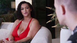 A Well Deserved Massage - Ashlyn Peaks