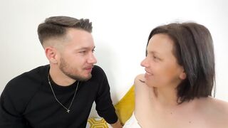 JacquieEtMichelTV - Lily Rose - Couldnt Wait Any Longer
